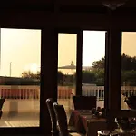 酒店 Boutique Il Castellino Relais 4*