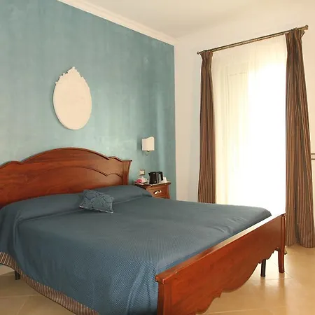 酒店 Boutique Il Castellino Relais 4*